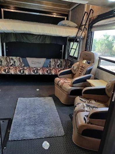 Used 2009 Keystone Fuzion 393