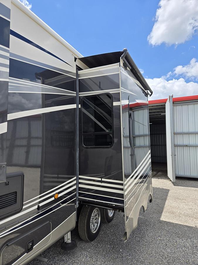 Used 2022 DRV Elite Suite 41RKSB4 Fifth Wheel