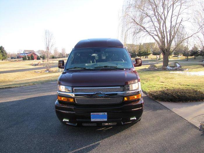 Used 2019 Chevrolet Express 2500 Cargo Van 3D