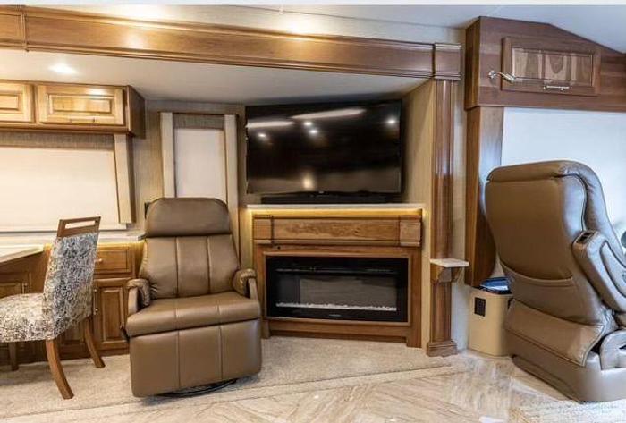 Used 2019 Entegra Aspire 42DEQ