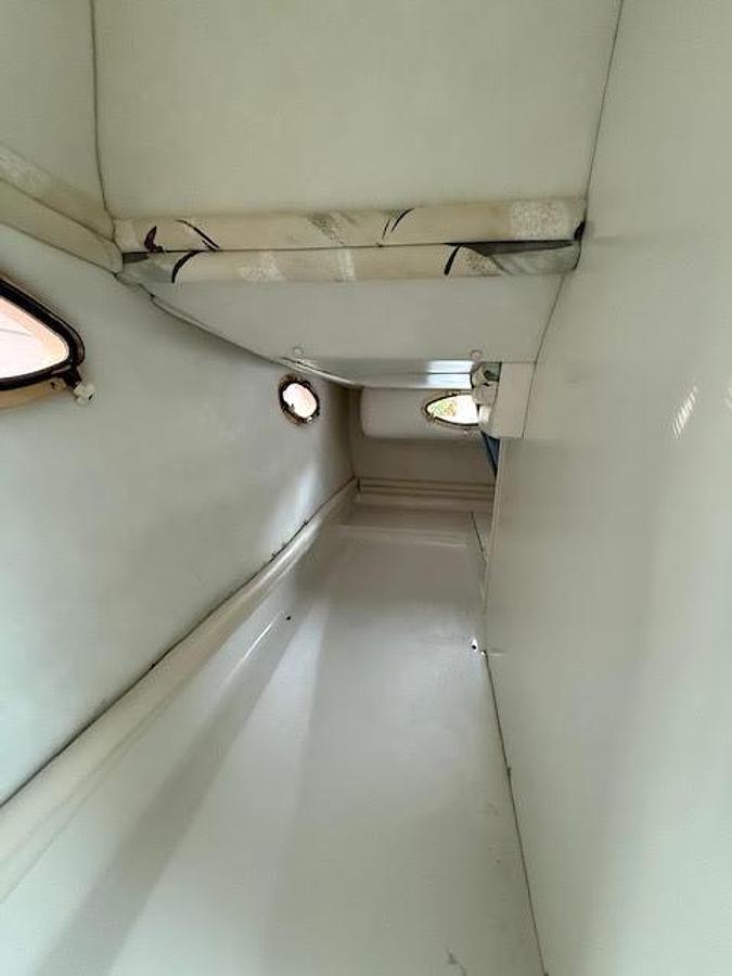 Used 1997 Chris Craft 26 Crowne