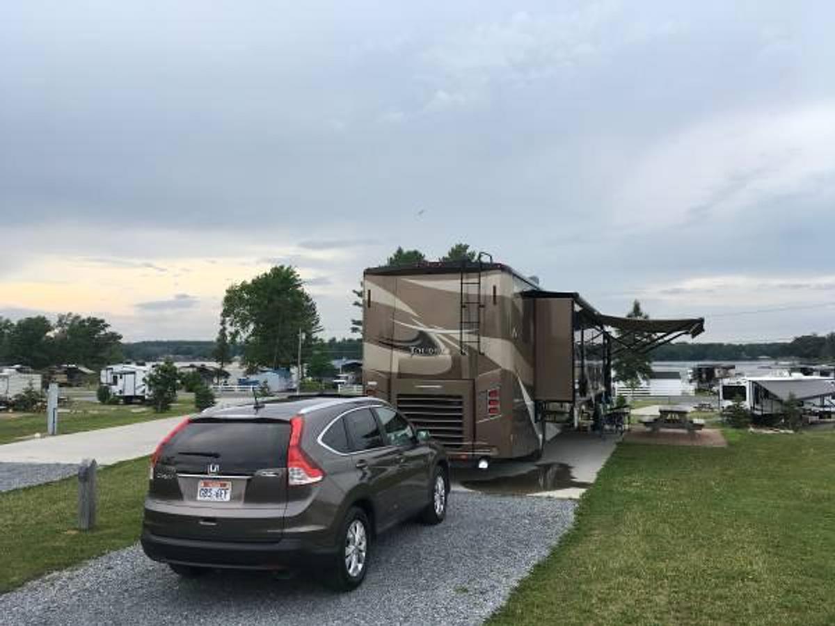Used 2016 Winnebago Journey 40R Diesel Pusher
