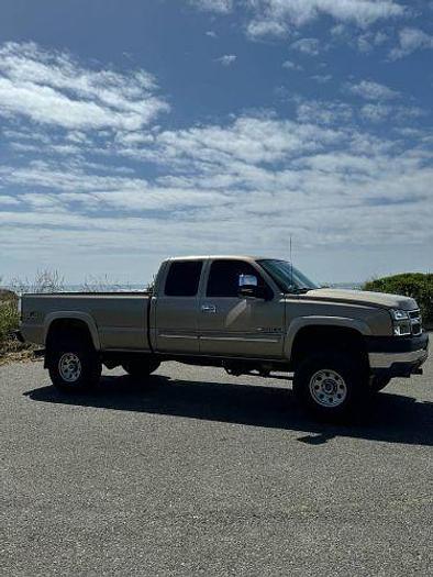 Used 2005 Chevrolet Silverado 2500HD LS