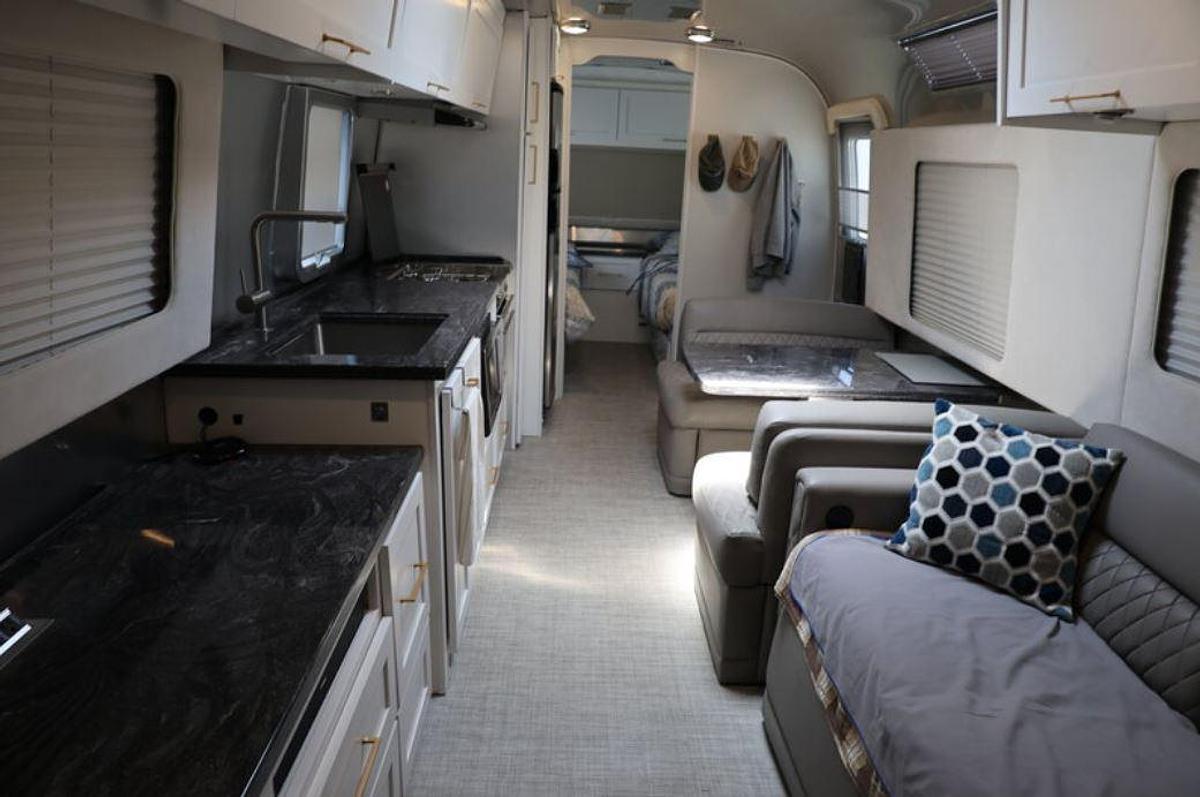 Used 2021 Airstream Classic 33FB Travel Trailer