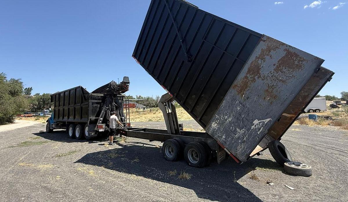 Used 2006 Sterling L8500