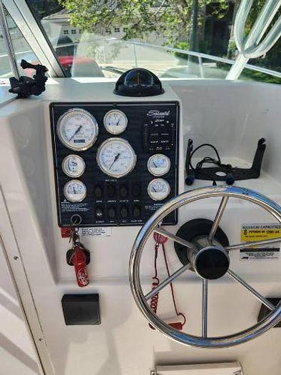 Used 2002 Sea Swirl Striper 2101