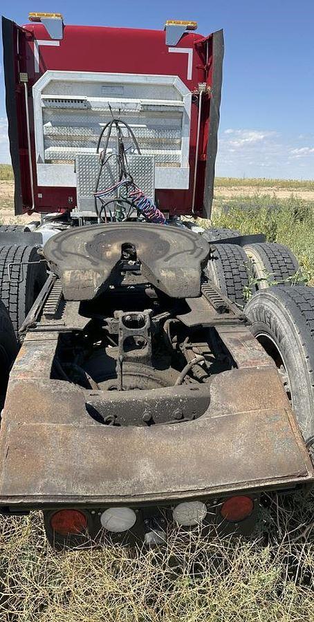 Used 2016 KENWORTH T880