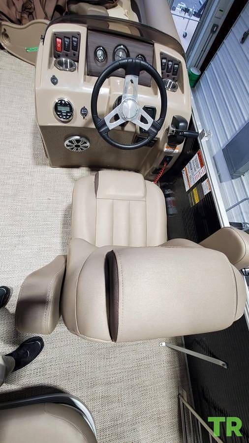 Used 2020 Bennington 21SSBX