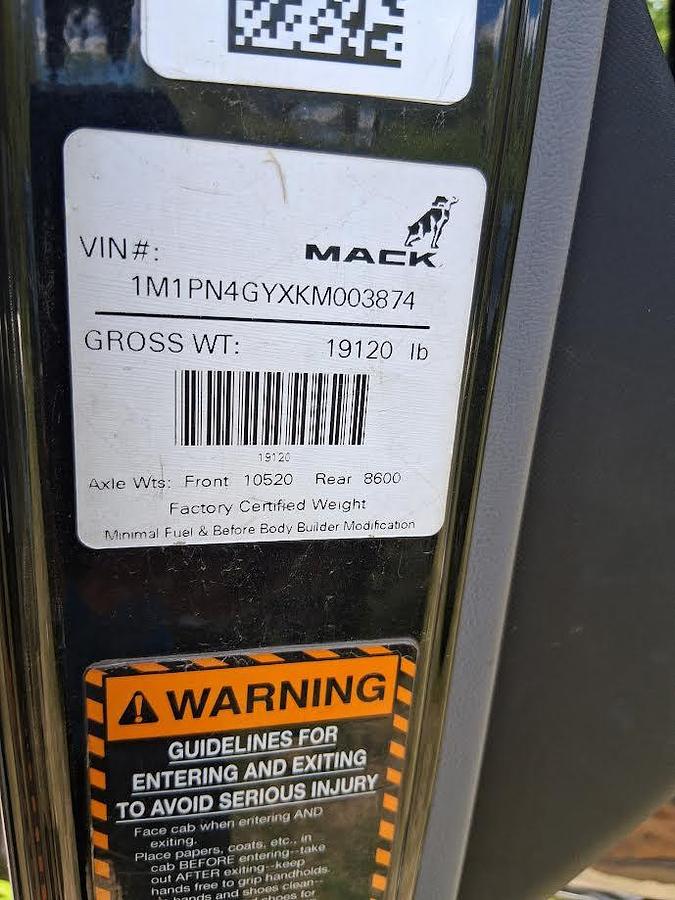 Used 2019 Mack M9 Pinnacle