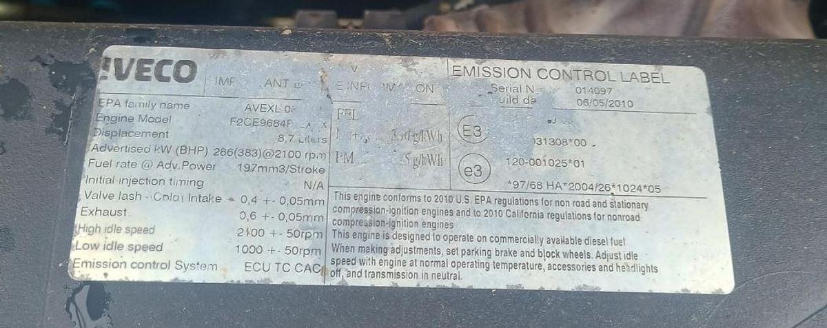 Used 2010 NEW HOLLAND CR9060