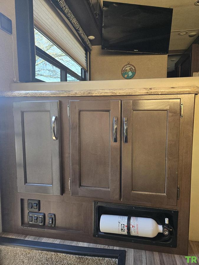 Used 2018 Thor Motor Coach A.C.E. 30.4