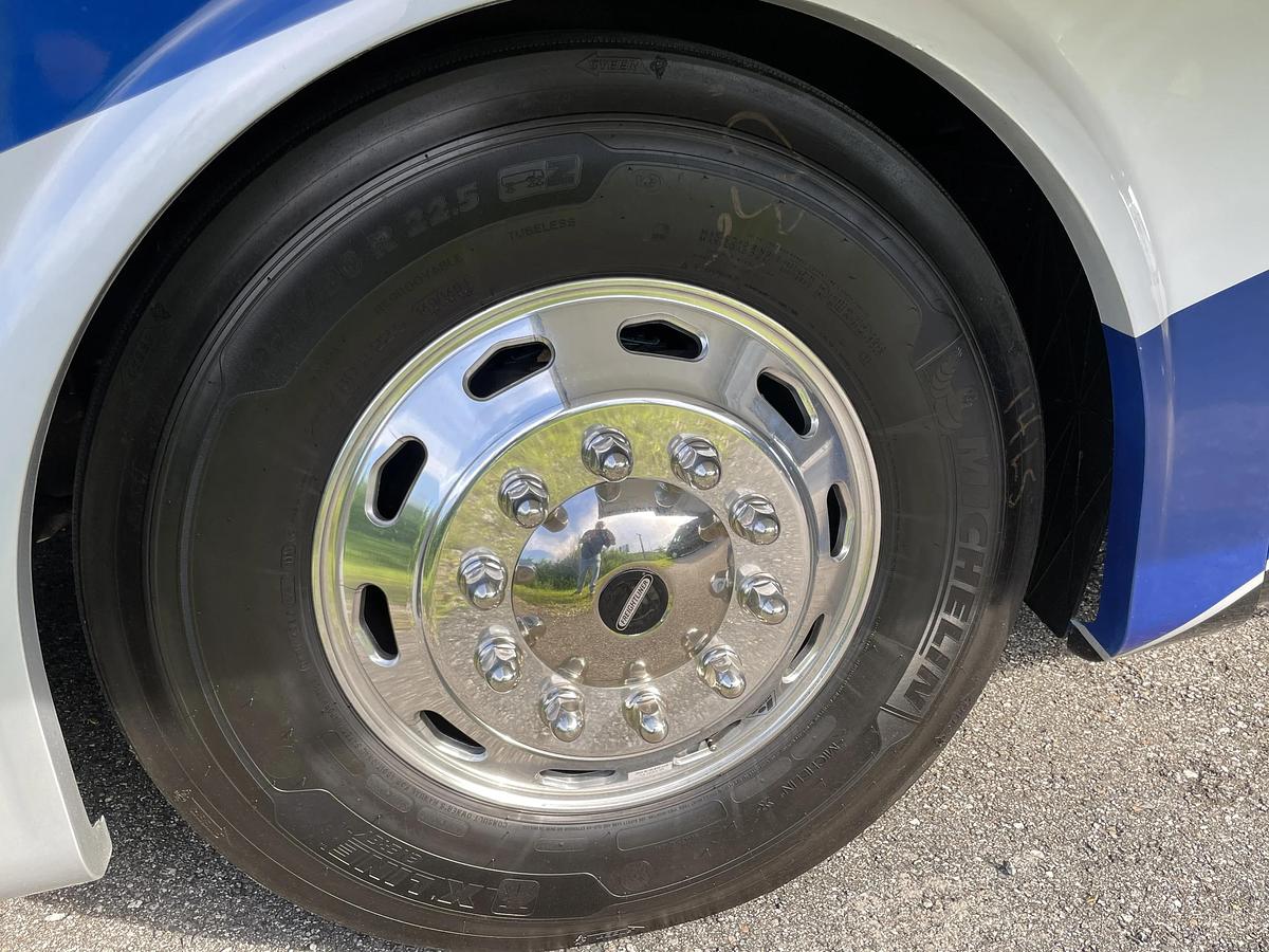 Used 2021 Tiffin Allegro Red 33AA Class A Motorhome