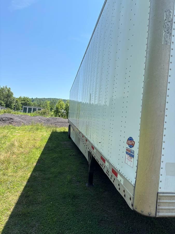 Used 2016 Utility 53' Dry Van Trailer – Swing Doors