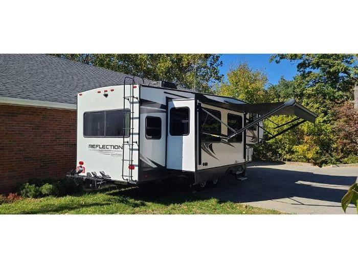 Used 2021 Grand Design Reflection 150 Series 295RL