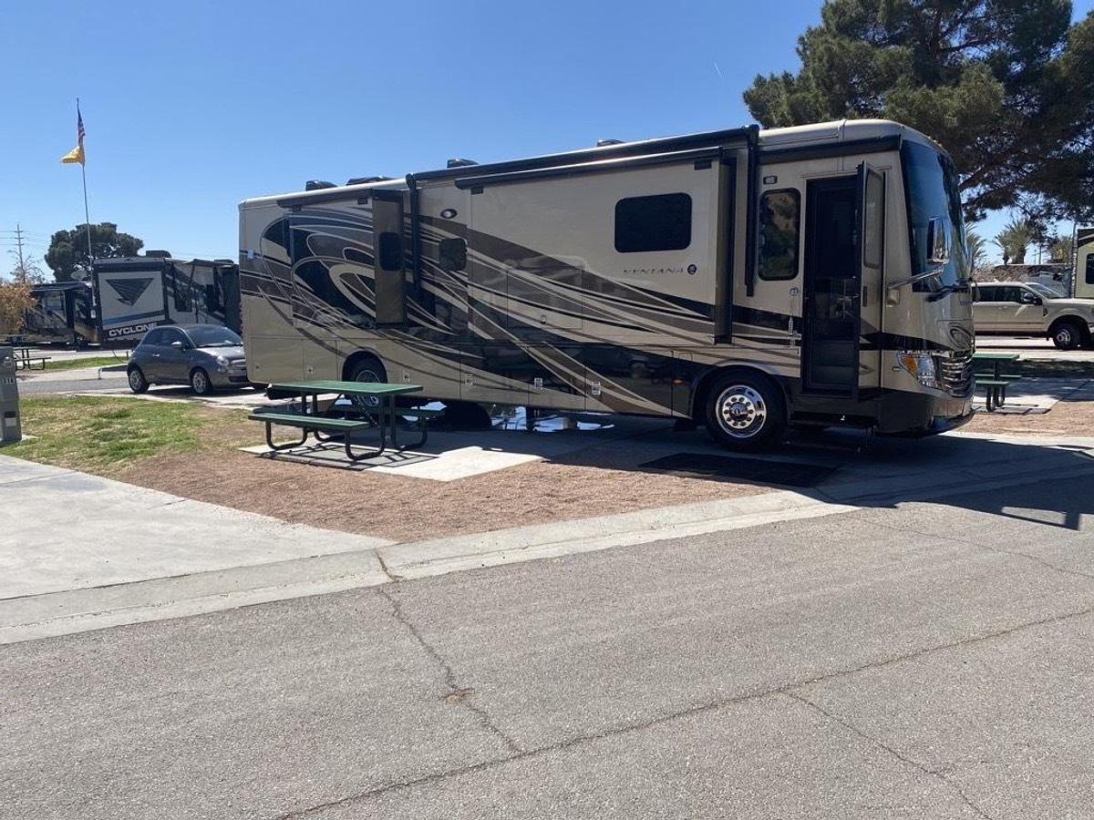 Used 2018 Newmar Ventana 3709 Class A Diesel Motorhome