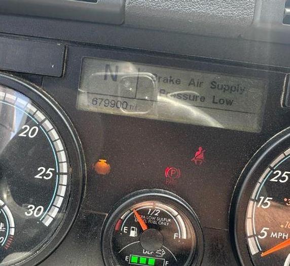 Used 2017 Freightliner Cascadia 125