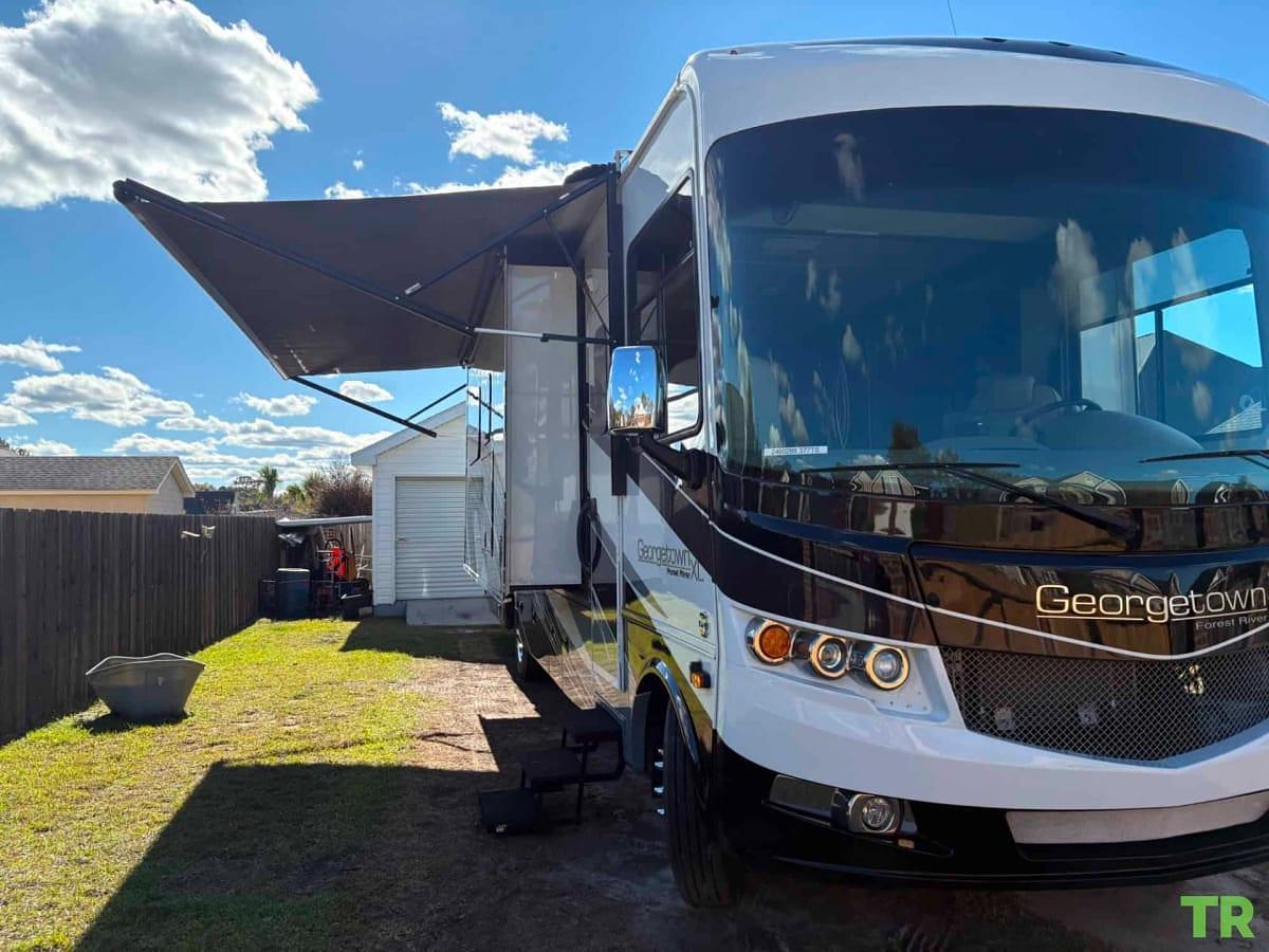 Used 2017 Forest River Georgetown XL 377TS