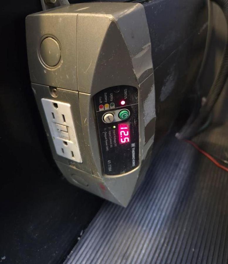 Used 2016 KENWORTH T660 Conventional Sleeper Semi