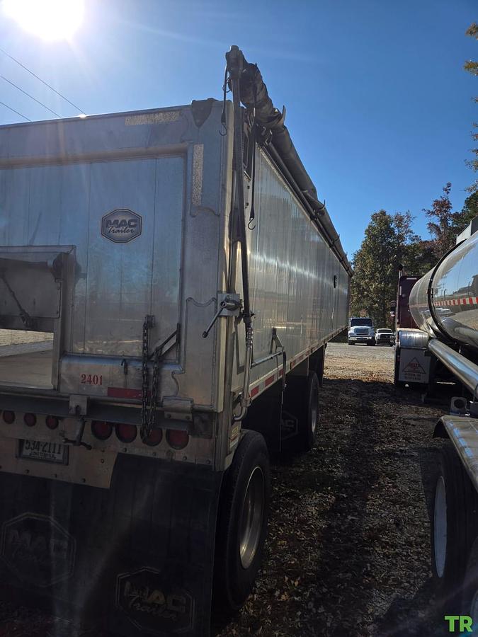 Used 2024 Mack Dump Trailer