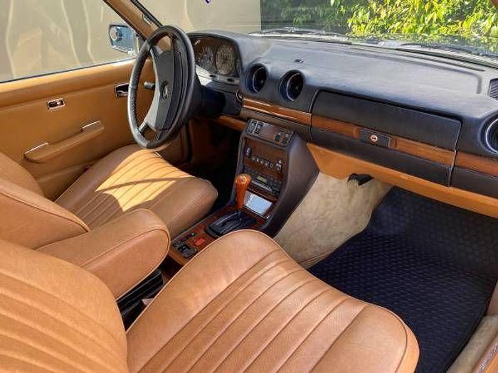 Used 1985 Mercedes 300CD TURBO DIESEL