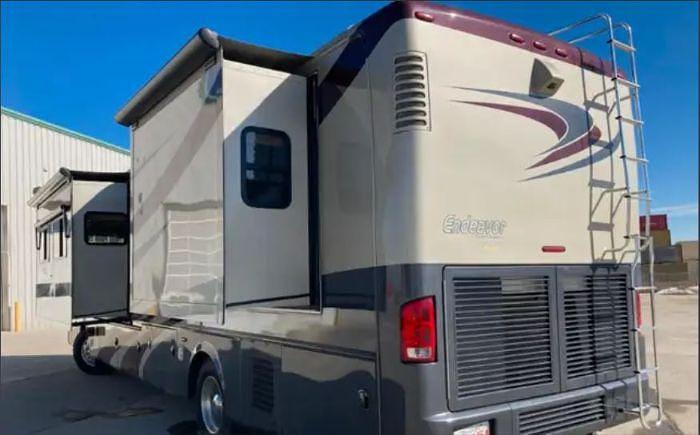 Used 2006 Holiday Rambler Endeavor 40PQQ