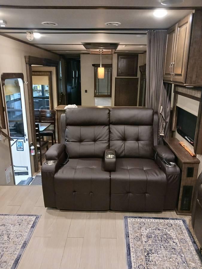 Used 2018 Grand Design Solitude 374TH-R