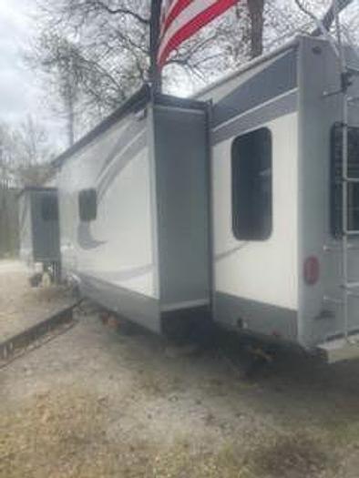 Used 2017 Highland Ridge Open Range Roamer RT323RLS