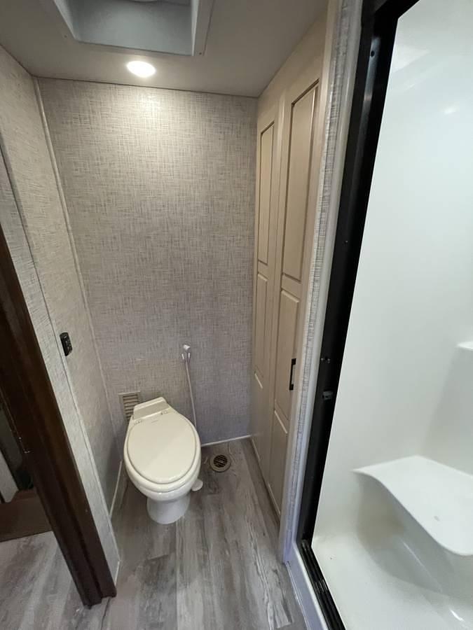 Used 2020 DRV Mobile Suites 36RKSB