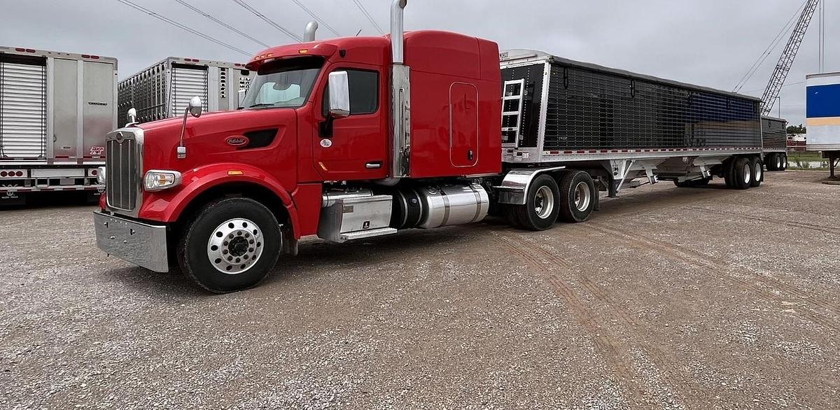 Used 2020 Peterbilt 567 Sleeper Semi Truck