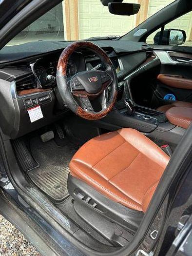 Used 2021 Cadillac XT5 FWD Premium Luxury