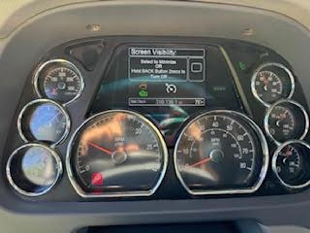 Used 2015 Peterbilt 567 Dump Truck