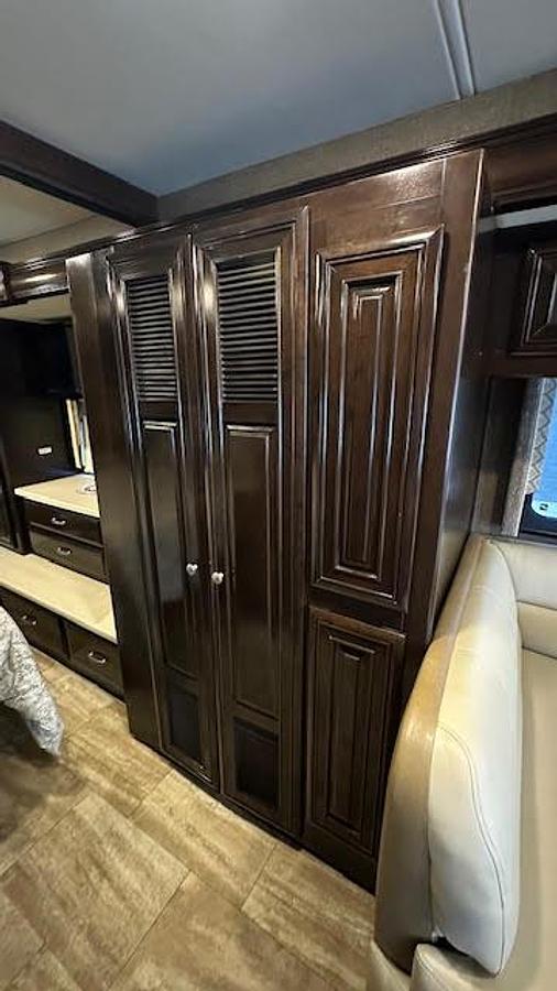 Used 2017 Thor Motor Coach Palazzo 36.1 Class A Motorhome