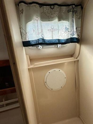 Used 2007 Albin Command Bridge 35