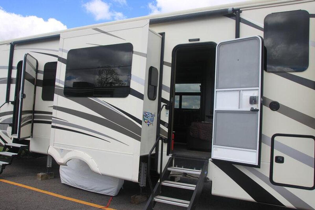 Used 2019 Forest River Riverstone 39FK Fifth Wheel