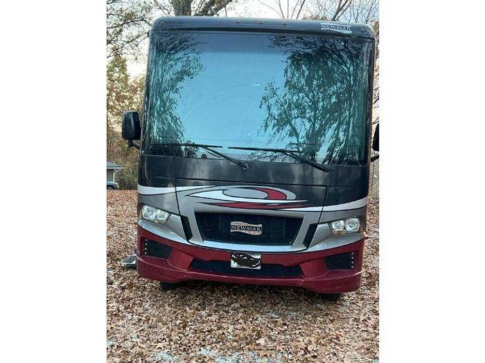 Used 2018 Newmar Bay Star 3113