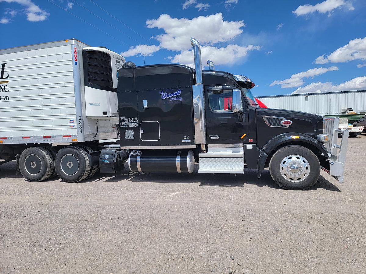 Used 2019 Peterbilt 567 Conventional Sleeper Truck
