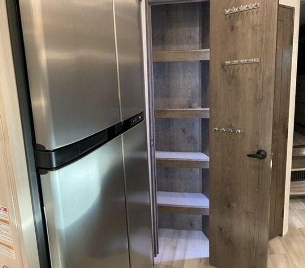 Used 2021 Alliance RV Paradigm 370FB