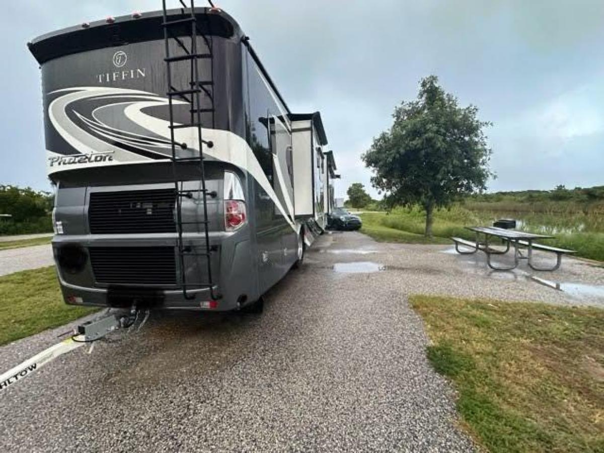 Used 2016 Tiffin Motorhomes Phaeton 40QBH Class A Motorhome