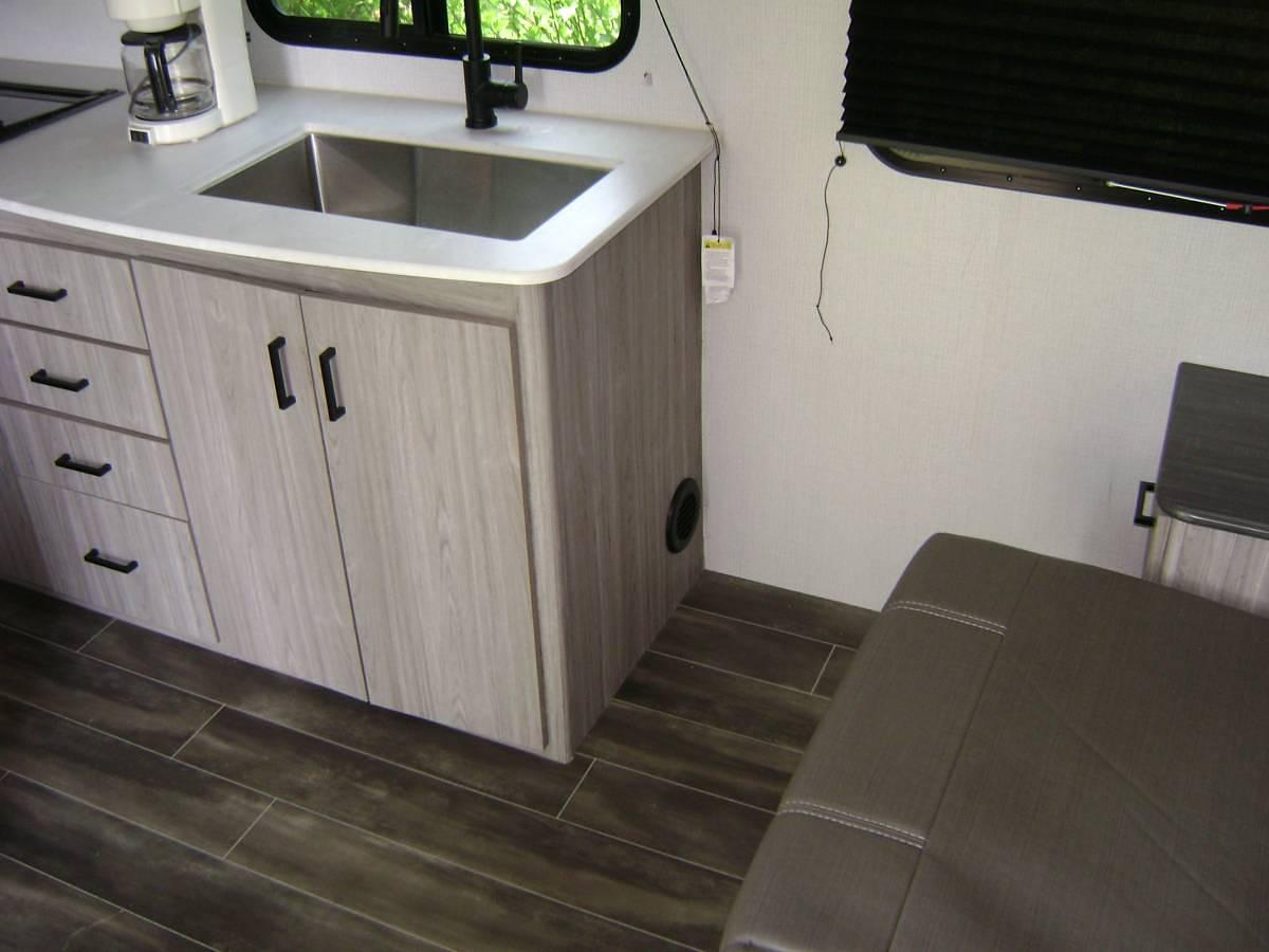 Used 2022 Keystone Passport 219BH