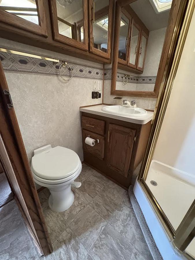 Used 2002 Tiffin Motorhomes Allegro Bay 37DB Class A Motorhome