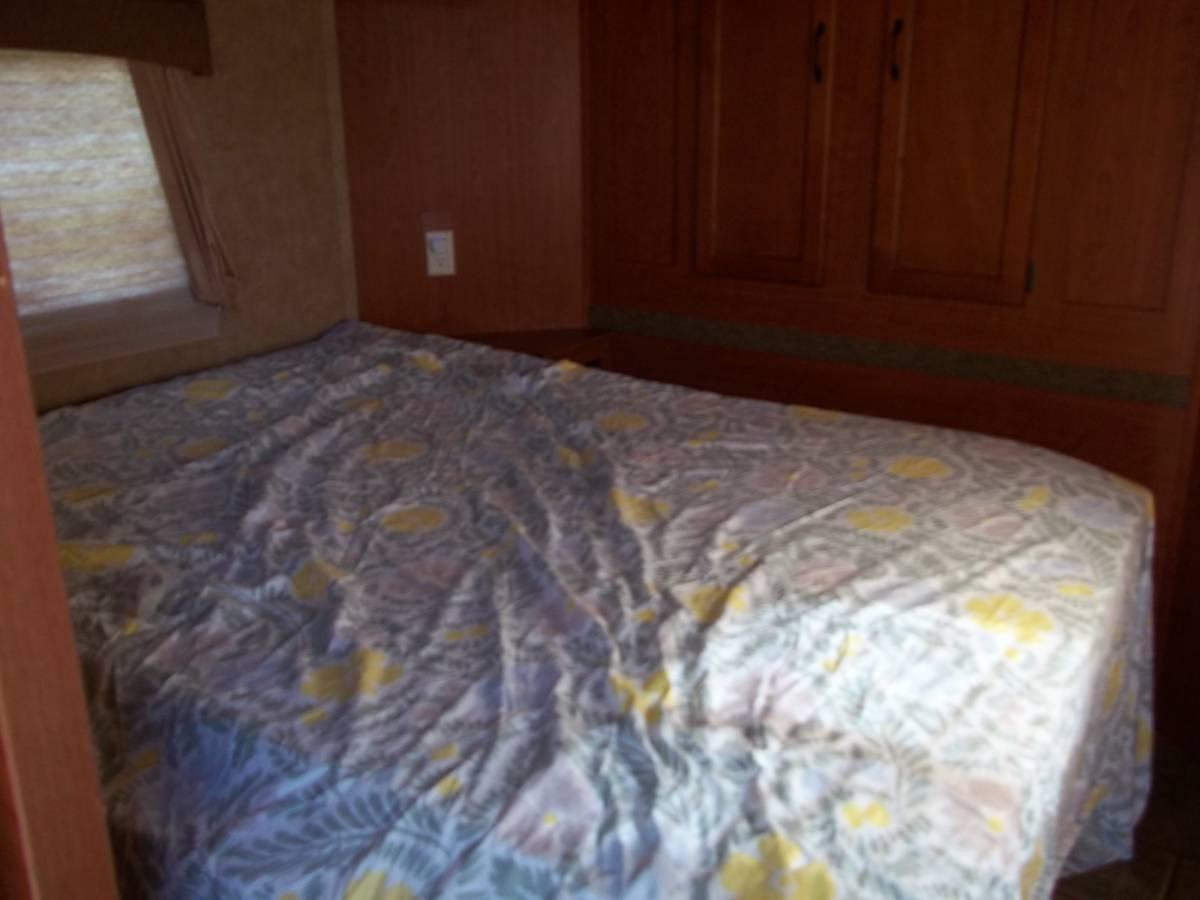 Used 2012 Forest River V Cross 32 FT Travel Trailer