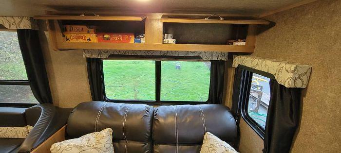 Used 2018 Coachmen Catalina M-293 QBCK
