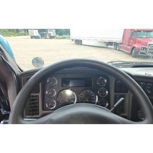 Used 2014 Kenworth T700