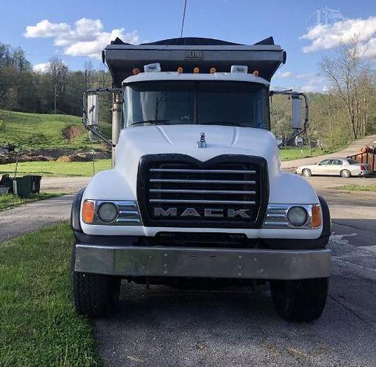Used 2006 Mack Granite CV713