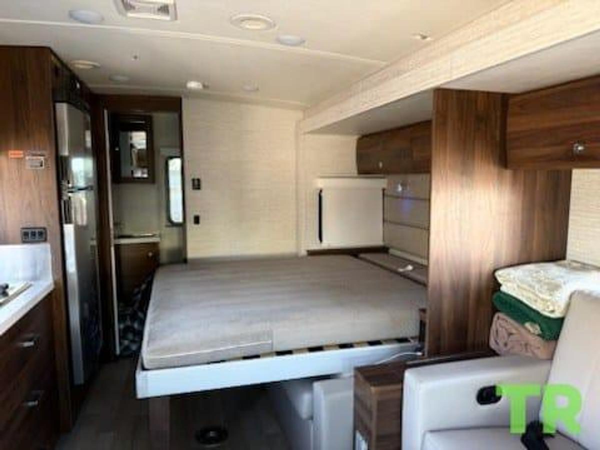 Used 2023 Winnebago View 24d