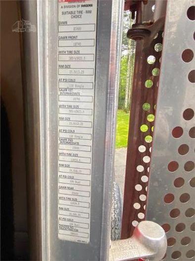 Used 2014 KENWORTH T800