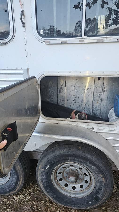 Used 2002 FeatherLite 8547 7x 21 ft