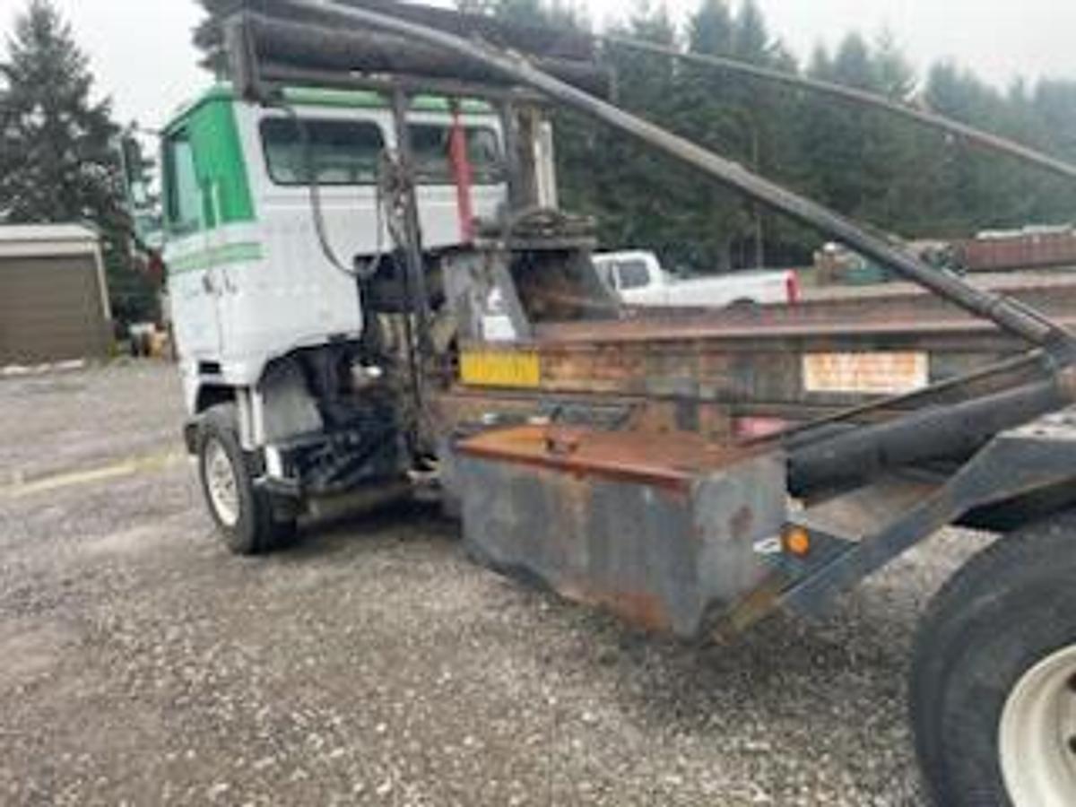 Used 1991 GMC Topkick Rolloff