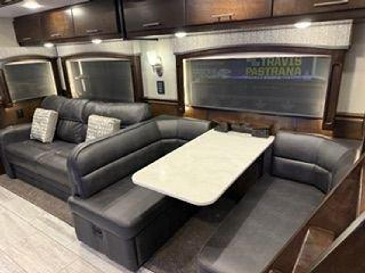 Used 2021 Renegade Ikon 2509GS