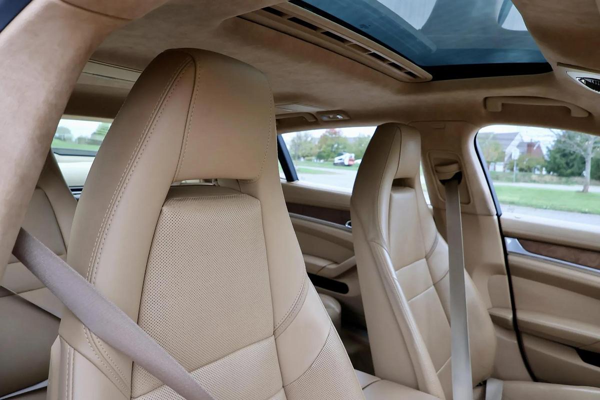 Used 2014 Porsche Panamera 4s Executive